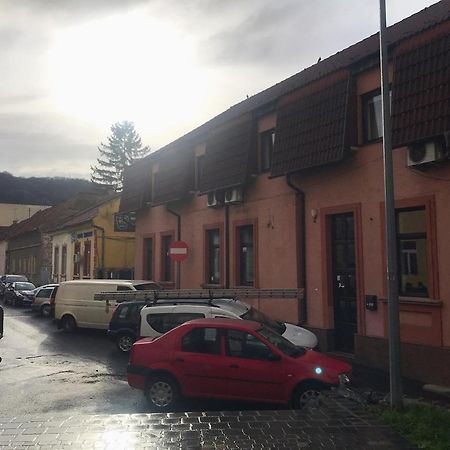 Hotel Casa Pino Braşov Exterior foto